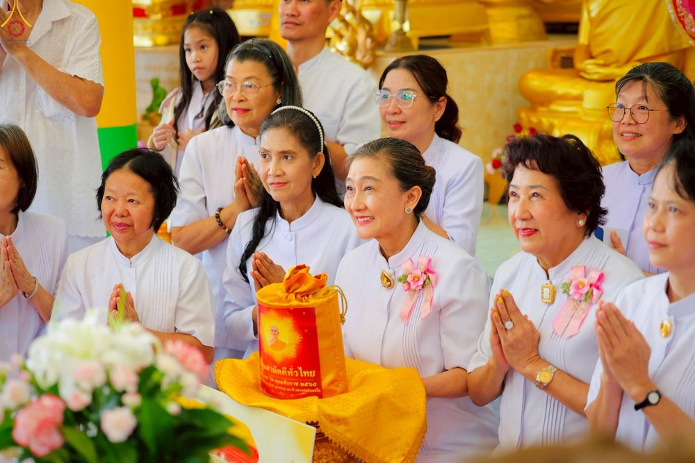 ภาพ No.270287:วันที่ 28 ตุลาคม พ.ศ. 2568 พิธีทอดกฐินสามัคคีทั่วไทย ณ สำนักสงฆ์เทพพิทักษ์ผล ต.แสนสุข อ.เมืองชลบุรี จ.ชลบุรี โดยคณะศิษยานุศิษย์ บูชาธรรม 81 ปี หลวงพ่อธัมมชโย