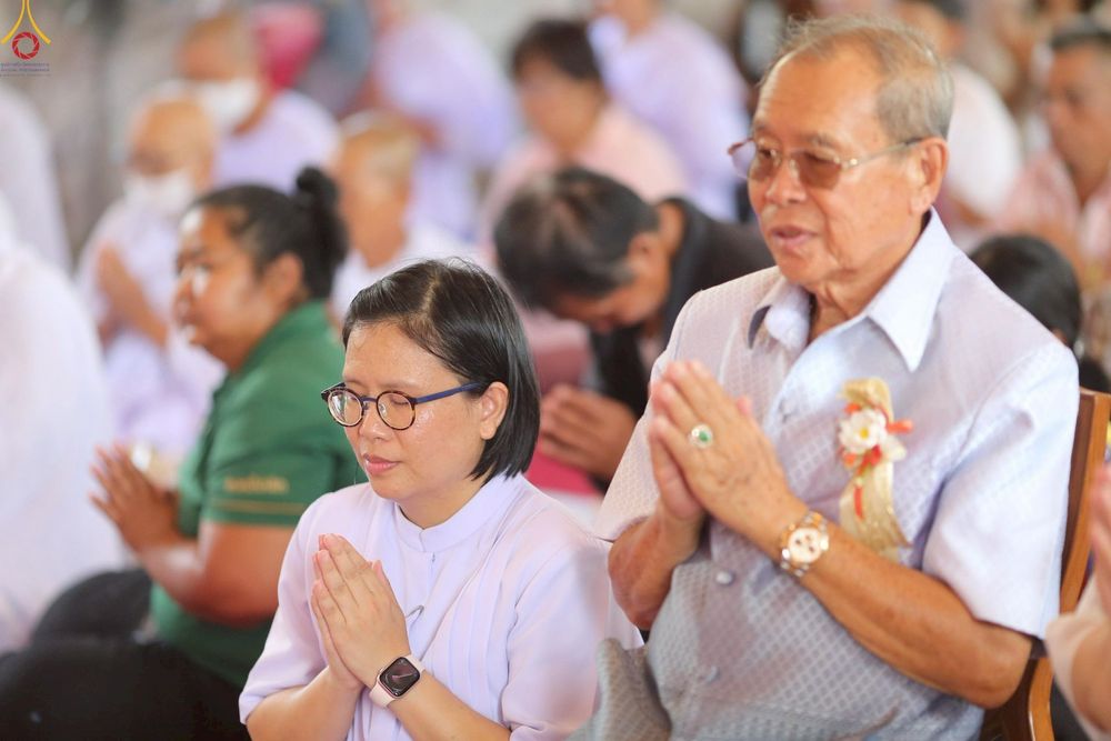 ภาพ No.253442:วันที่ 12 ตุลาคม พ.ศ. 2568 พิธีทอดกฐินสามัคคีทั่วไทย 30,000 วัด โดยคณะศิษยานุศิษย์ บูชาธรรม 81 ปี หลวงพ่อธัมมชโย ณ วัดสนามพราหมณ์  อ.เมือง จ.เพชรบุรี