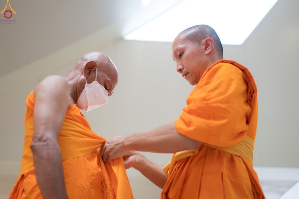 ภาพ No.84183:พิธีขอบรรพชา , พิธีขอสรณคมน์และศีล ,  พิธีรับบาตร , พิธีอุปสมบท ในโครงการบรรพชาอุปสมบทหมู่ธรรมทายาทรุ่นเข้าพรรษา และโครงการบรรพชาสามเณรโรงเรียนนานาชาติ รุ่นที่ 12 ณ โบสถ์พระไตรปิฎก วัดพระธรรมกาย วันที่ 22 กรกฎาคม พ.ศ. 2566