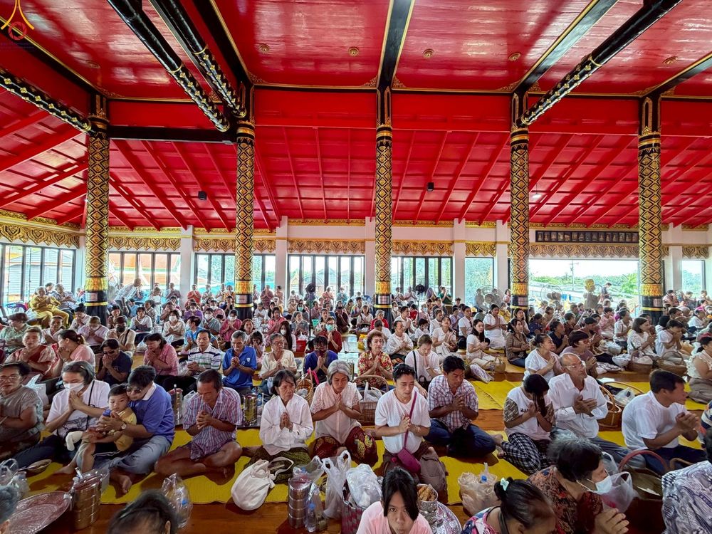 ภาพ No.250162:วันพุธที่ 8 ตุลาคม พ.ศ. 2568 พิธีทอดกฐินสามัคคีทั่วไทย 30,000 วัด โดยคณะศิษยานุศิษย์ บูชาธรรม 81 ปี หลวงพ่อธัมมชโย ณ วัดดอนไก่ดี อ.กระทุ่มแบน จ.สมุทรสาคร