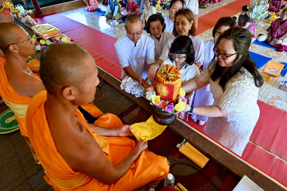 ภาพ No.272125:วันที่ 25 ตุลาคม พ.ศ. 2568 พิธีทอดกฐินสามัคคีทั่วไทย ณ สำนักสงฆ์บ้านเลโคะ อ.สบเมย จ.แม่ฮ่องสอน โดยคณะศิษยานุศิษย์ บูชาธรรม 81 ปี หลวงพ่อธัมมชโย