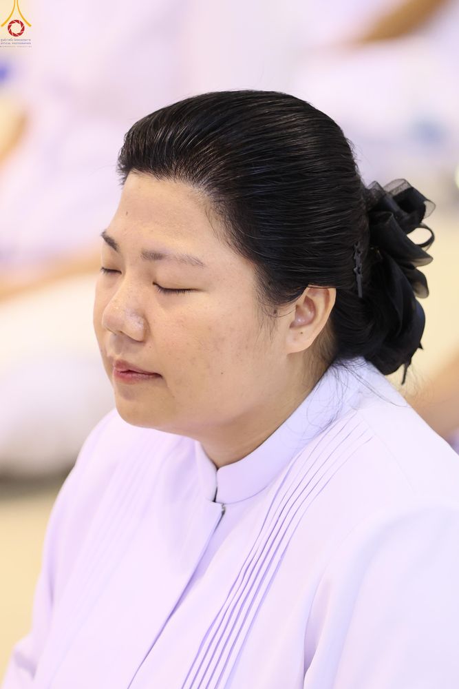 ภาพ No.323626:วันที่ 22 เมษายน พ.ศ.2569(วันคุ้มครองโลก) งานถวายมหาสังฆทาน 40,000 กว่าวัดทั่วประเทศ พิธีภาคสาย ปฏิบัติธรรม ,  พิธีมอบปัจจัยช่วยเหลือครู 4 จังหวัดชายแดนภาคใต้