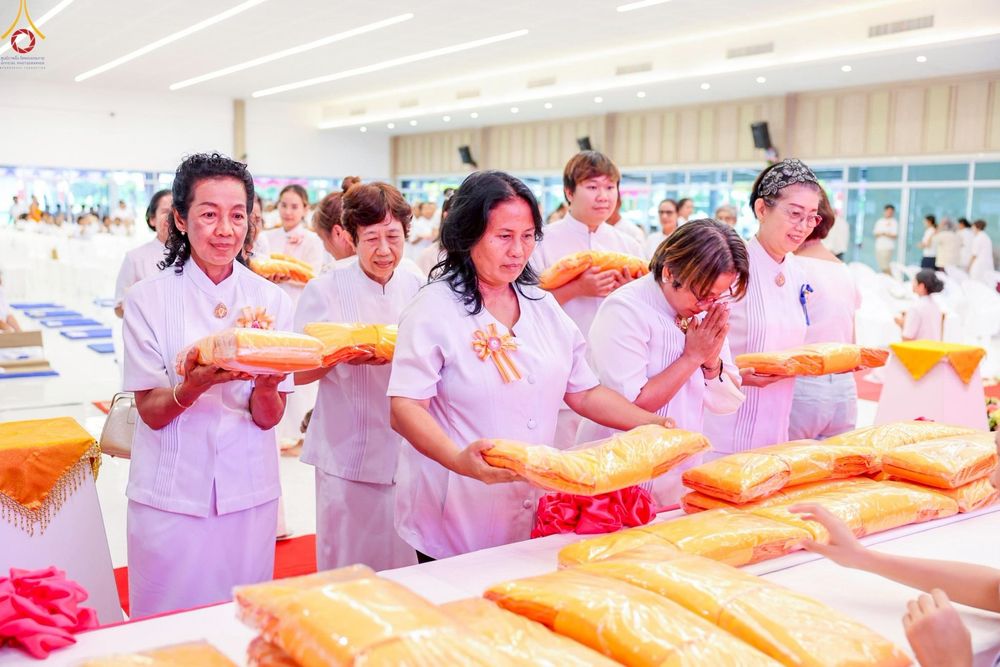 ภาพ No.268543:วันพฤหัสบดีที่ 23 ตุลาคม พ.ศ. 2568 พิธีทอดกฐินเพื่อสร้างสุขพิมาน ณ ศูนย์ปฏิบัติธรรมภาคใต้ บางกล่ำ สงขลา