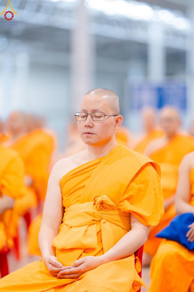 ภาพ No.182743:พิธีปฎิบัติธรรมและพิธีรับมอบต้นสมบัติจักรพรรดิ วันอาทิตย์ที่ 15 ธันวาคม พ.ศ. 2567 ณ สภาธรรมกายสากล วัดพระธรรมกาย