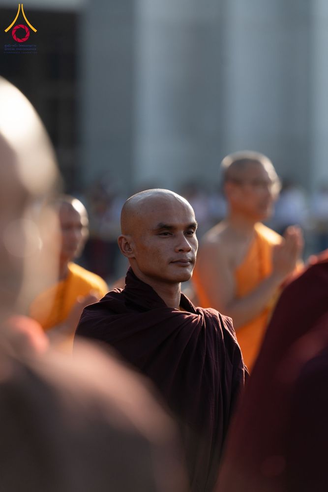 ภาพ No.178170:พิธีทอดผ้าป่าไทย-เมียนมา ครั้งที่ 7 วันอาทิตย์ที่ 1 ธันวาคม พ.ศ.2567 ณ สภาธรรมกายสากล  พระมหาธรรมกายเจดีย์ วัดพระธรรมกาย จ.ปทุมธานี