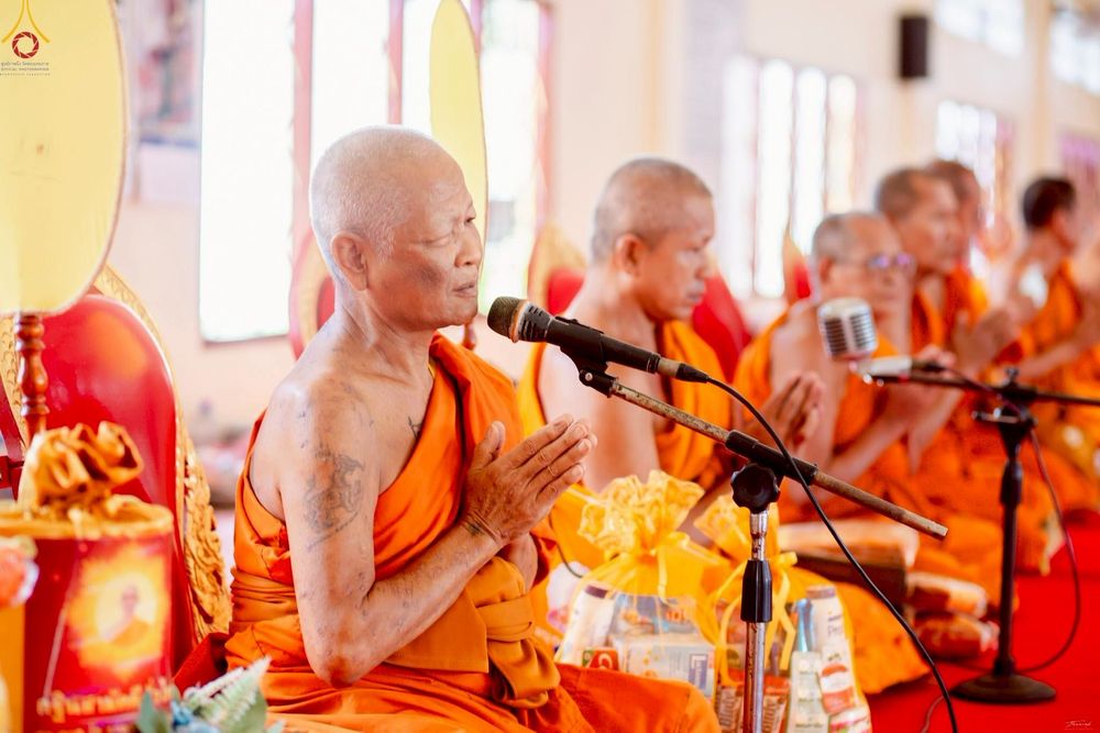 ภาพ No.263664:วันที่ 23 ตุลาคม พ.ศ. 2568 พิธีทอดกฐินสามัคคีทั่วไทย 30,000 วัด โดยคณะศิษยานุศิษย์ บูชาธรรม 81 ปี หลวงพ่อธัมมชโย ณ วัดหัวถนน จ.นครปฐม