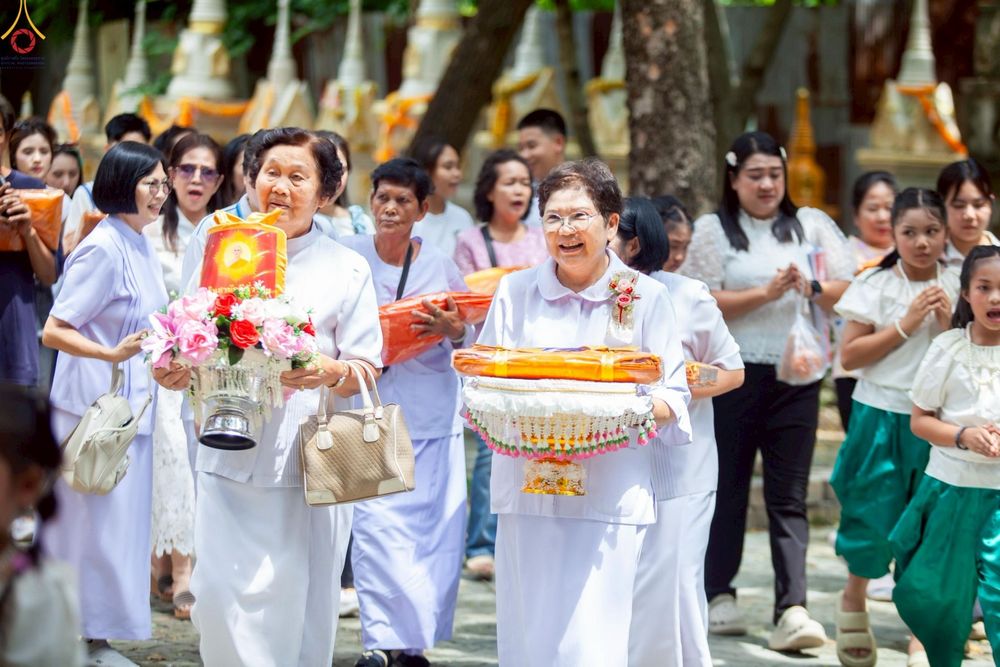 ภาพ No.252516:วันที่ 11 ตุลาคม พ.ศ. 2568 พิธีทอดกฐินสามัคคีทั่วไทย 30,000 วัด โดยคณะศิษยานุศิษย์ บูชาธรรม 81 ปี หลวงพ่อธัมมชโย ณ วัดโคกมะตูม อ.เมืองสระบุรี จ.สระบุรี