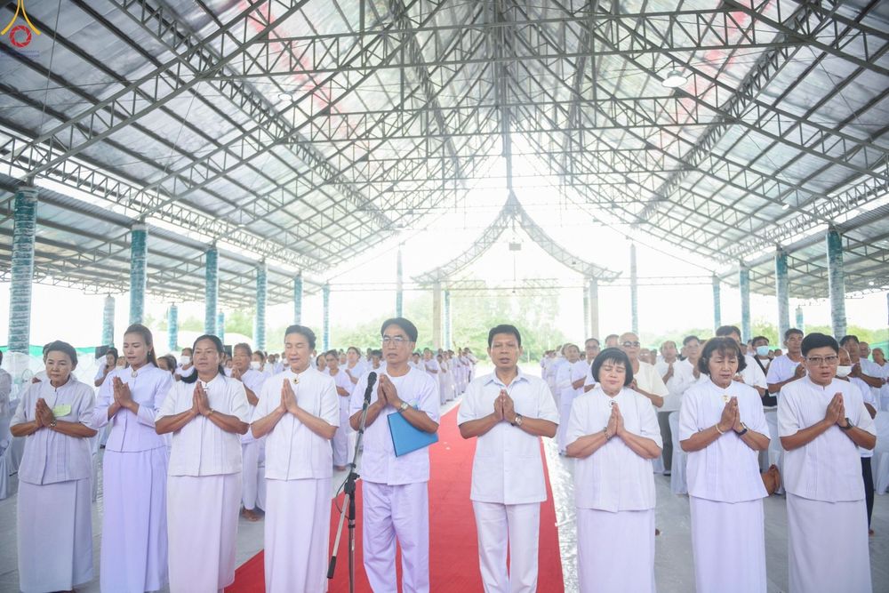 ภาพ No.248953:วันที่ 26-28 กันยายน พ.ศ. 2568 โครงการอบรมอุบาสกแก้ว อุบาสิกาแก้ว รุ่นที่ 3 ตัวแทนทอดกฐินสามัคคีทั่วไทย 30,000 วัด  ณ ศูนย์ปฏิบัติธรรมวิหารแดง อ.วิหารแดง จ.สระบุรี