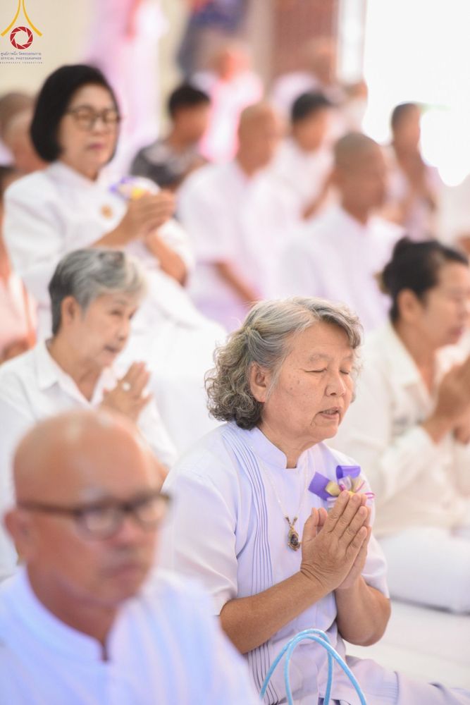 ภาพ No.184610:โครงการบรรพชาอุปสมบทหมู่ บูชาธรรมมหาปูชนียาจารย์ ณ วัดพระพุทธบาท ราชวรมหาวิหาร ต.ขุนโขลน อ.พระพุทธบาท จ.สระบุรี  วันที่ 8 ธันวาคม พ.ศ. 2567