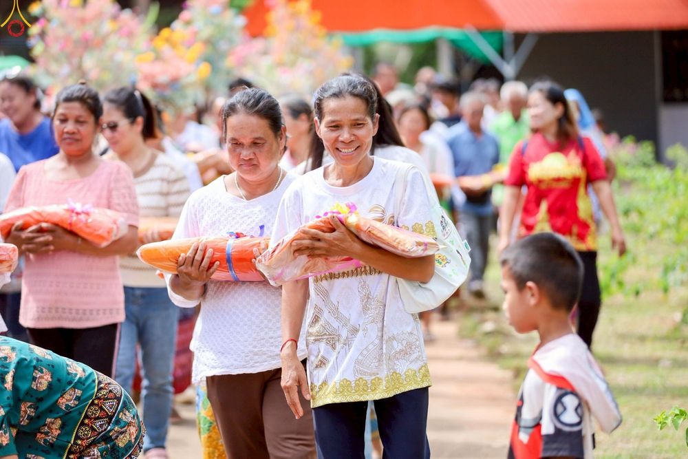 ภาพ No.269686:วันที่ 25 ตุลาคม พ.ศ. 2568 พิธีทอดกฐินสามัคคีทั่วไทย ณ วัดบ้านนาจาน ต.หนองกะท้าว  อ.นครไทย จ.พิษณุโลก โดยคณะศิษยานุศิษย์ บูชาธรรม 81 ปี หลวงพ่อธัมมชโย