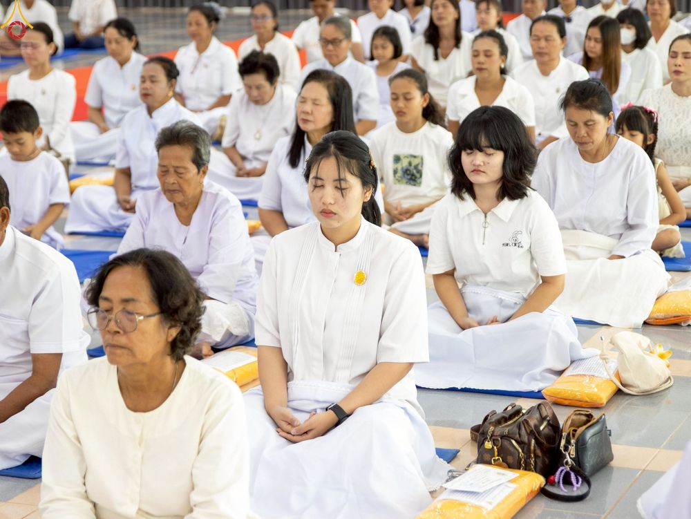 ภาพ No.253974:วันที่ 12 ตุลาคม พ.ศ. 2568 พิธีทอดกฐินสามัคคีทั่วไทย 30,000 วัด โดยคณะศิษยานุศิษย์ บูชาธรรม 81 ปี หลวงพ่อธัมมชโย ณ ธุดงคสถานชุมพร ต.ขุนกระทิง อ.เมือง จ.ชุมพร