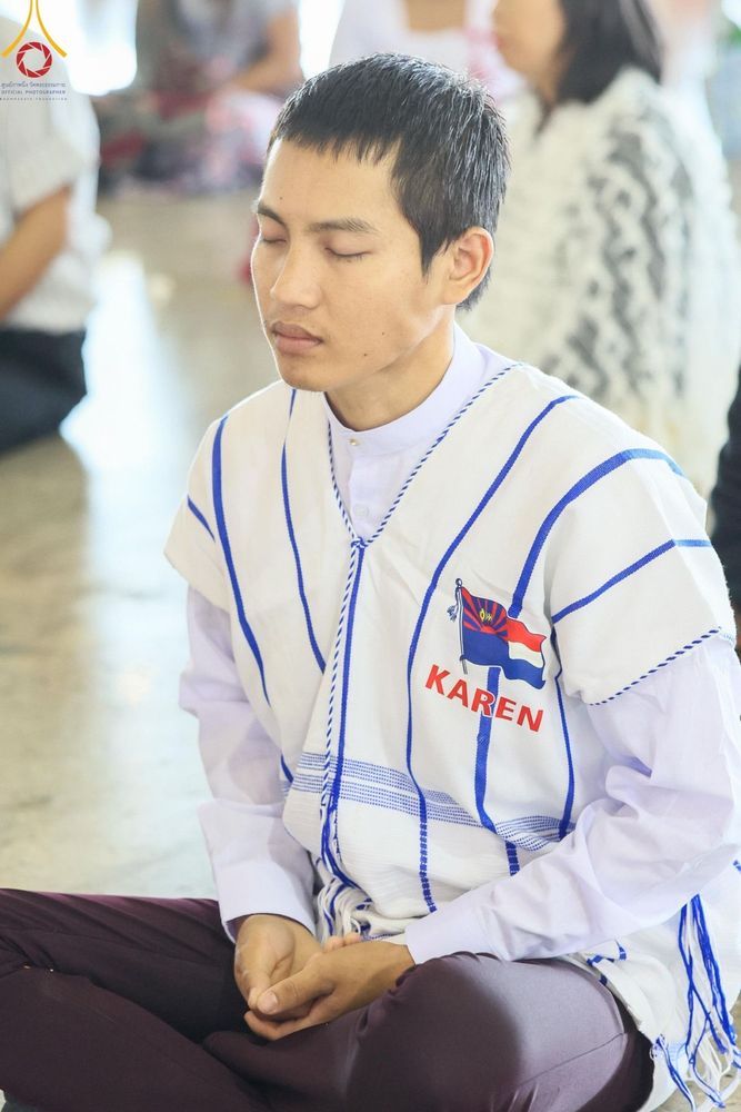 ภาพ No.177692:พิธีตักบาตรและพิธีบูชาข้าวพระ ในวันอาทิตย์ต้นเดือนที่ 1 ธันวาคม พ.ศ. 2567 ณ สภาธรรมกายสากล วัดพระธรรมกาย