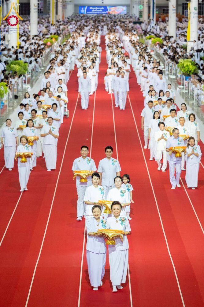 ภาพ No.264577:วันอาทิตย์ที่ 2 พฤศจิกายน พ.ศ. 2568 พิธีทอดกฐินสามัคคี ณ สภาธรรมกายสากล วัดพระธรรมกาย