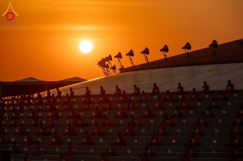 ภาพ No.312219:วันอังคารที่ 3 มีนาคม พ.ศ.2569 พิธีเวียนประทักษิณและจุดมาฆประทีป ณ ลานธรรมพระมหาธรรมกายเจดีย์ วัดพระธรรมกาย