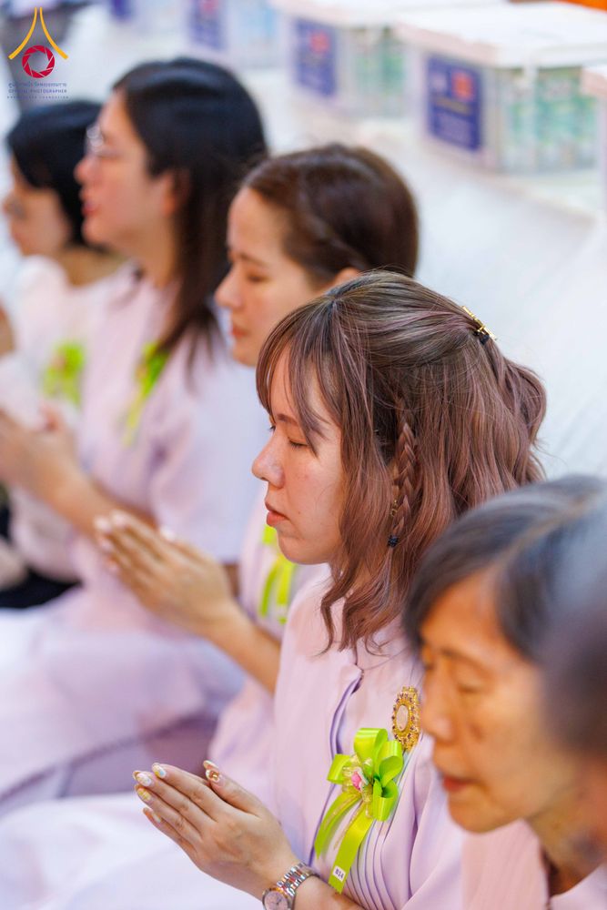 ภาพ No.298335:วันที่ 17 มกราคม พ.ศ. 2569  พิธีเจริญพระพุทธมนต์ ปฏิบัติธรรม มอบทุนการศึกษา ถวายสังฆทาน 109 วัด โครงการธรรมยาตราปีที่ 14 ณ วัดตะเคียน อำเภอบางกรวย จังหวัดนนทบุรี