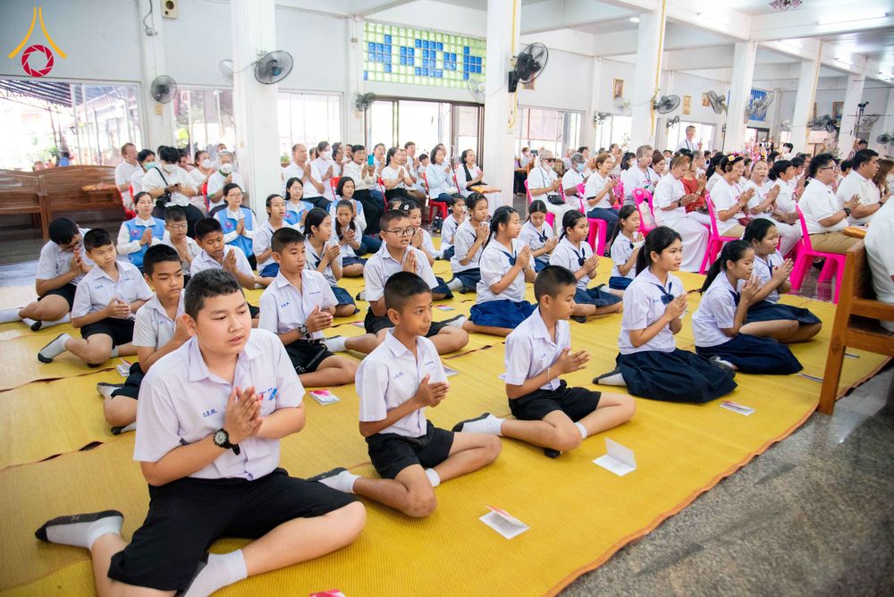 ภาพ No.305134:วันที่ 28 มกราคม พ.ศ. 2569 พิธีทอดผ้าป่าทำนุบำรุงศาสนสถาน ณ วัดเกิดการอุดม อ.คลองหลวง จ.ปทุมธานี ในโครงการธรรมยาตรา กตัญญูบูชา มหาปูชนียาจารย์ พระมงคลเทพมุนี(สด จนฺทสโร) พระผู้ปราบมาร อนุสรณ์สถาน 7 แห่ง ปีที่ 14