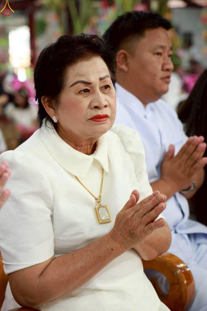 ภาพ No.282965:วันที่ 1 พฤศจิกายน พ.ศ.2568 พิธีทอดกฐินสามัคคีทั่วไทย 30,000 วัด  โดยคณะศิษยานุศิษย์ บูชาธรรม 81 ปี  หลวงพ่อธัมมชโย ณ วัดคีรีรัตนาราม อ.อู่ทอง จ.สุพรรณบุรี