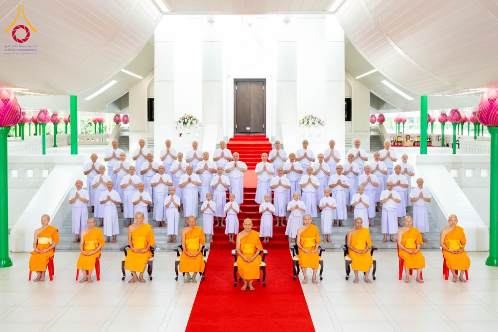 ภาพ No.286570:วันเสาร์ที่ 12 กรกฏาคม พ.ศ.2568 พิธีบรรพชาอุปสมบท  โครงการบรรพชาอุปสมบทหมู่ ธรรมทายาทนานาชาติ(ภาคภาษาจีน), โครงการบรรพชาสามเณร โรงเรียนนานาชาติ รุ่นที 14