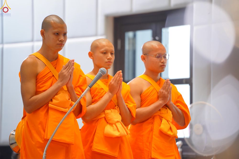 ภาพ No.328496:วันเสาร์ที่ 2 พฤษภาคม พ.ศ.2569 พิธีอุปสมบทสามเณรเตรียม DCI รุ่นที่ 23 ณ อุโบสถพระไตรปิฎก วัดพระธรรมกาย จังหวัดปทุมธานี