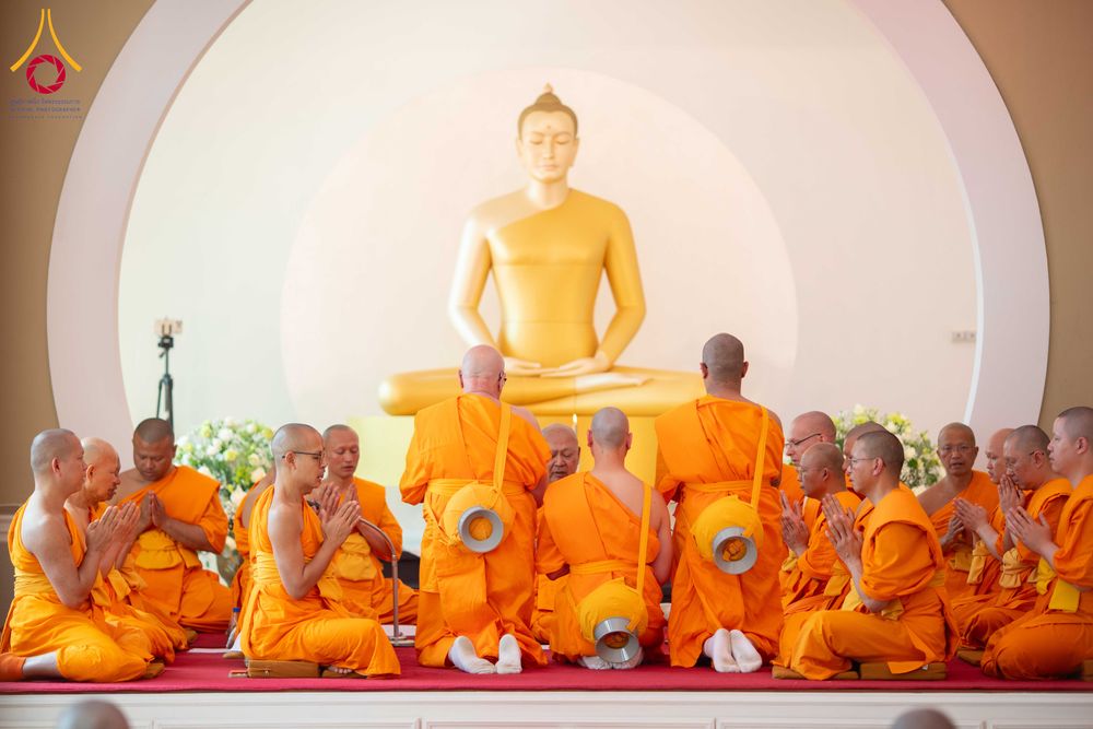 ภาพ No.336830:วันที่ 14 มิถุนายน พ.ศ. 2569 พิธีอุปสมบทธรรมทายาท นานาชาติยุโรปรุ่นที่ 11 เบลเยียม