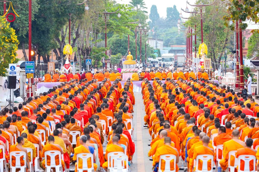 ภาพ No.310829:วันอาทิตย์ที่ 22 กุมภาพันธ์ พ.ศ. 2569 พิธีตักบาตรเเด่คณะพระภิกษุสงฆ์ 1,111 รูป จังหวัดน่าน หนึ่งในโครงการตักบาตรพระ 2,000,000 รูป 77 จังหวัดทั่วไทย ในวาระอันเป็นมงคลยิ่ง ครบรอบ 744 ปี นครน่าน สืบสานศรัทธา ทำบุญใหญ่ของเมืองน่าน ณ ข่วงเมือง วัดภูมินทร์ อำเ