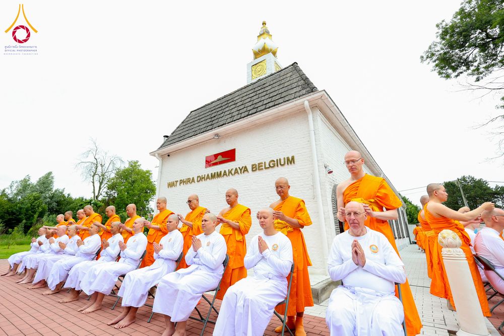 ภาพ No.336689:วันศุกร์ที่ 12 มิถุนายน พ.ศ. 2569 พิธีตัดปอยผมและพิธีปลงผมนาคธรรมทายาท  ภาคพื้นยุโรป รุ่นที่ 11   ณ วัดพระธรรมกายเบลเยียม ประเทศเบลเยียม