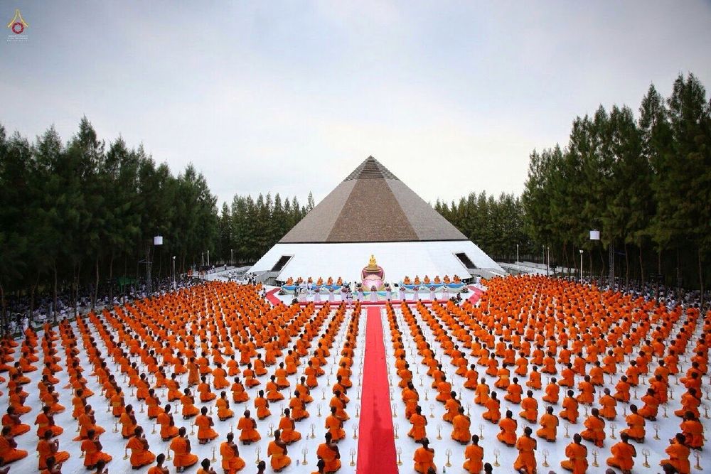 ภาพ No.12698:ประมวลภาพธุดงค์ธรรมชัย ปีที่ 4 วันที่ 8 มกราคม พ.ศ. 2558