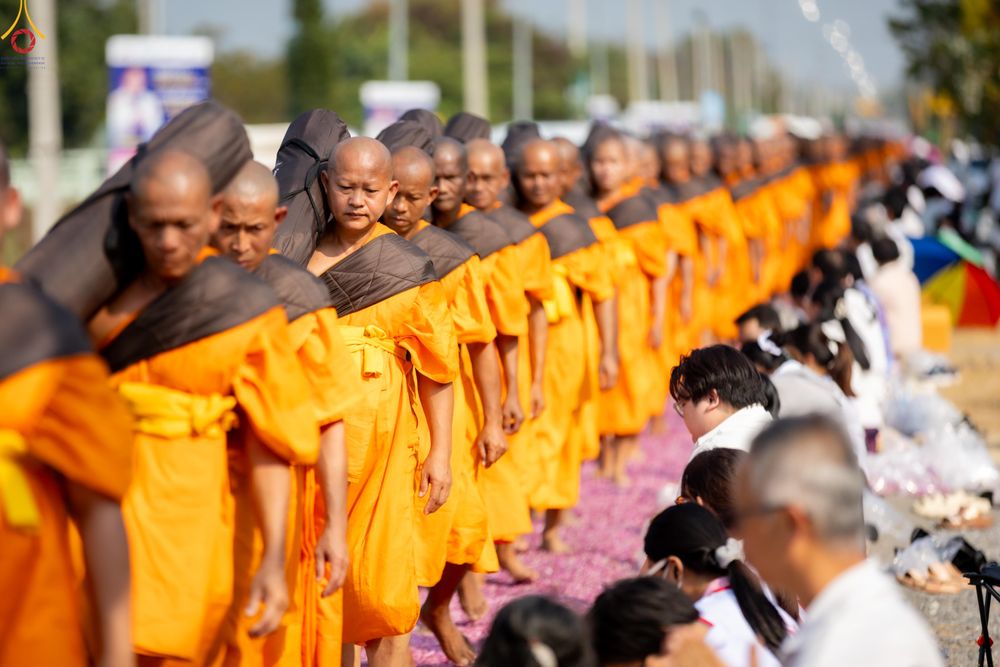 ภาพ No.299477:วันที่ 18 มกราคม พ.ศ. 2569 พิธีต้อนรับพระธรรมยาตรา ณ อนุสรณ์สถานลำดับที่ 5 สถานที่เผยแผ่วิชชาธรรมกายครั้งแรก อนุสรณ์สถานบางปลา วัดบางปลา อำเภอบางเลน จังหวัดนครปฐม ในโครงการธรรมยาตรา กตัญญูบูชา มหาปูชนียาจารย์ พระมงคลเทพมุนี(สด จนฺทสโร) พระผู้ปราบมาร อนุส
