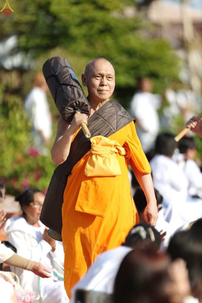 ภาพ No.292932:วันที่ 11 มกราคม พ.ศ. 2569 พิธีต้อนรับพระธรรมยาตรา ณ อนุสรณ์สถานลำดับที่ 3 (ภาพชุดที่ 2) สถานที่เกิดในเพศสมณะ วัดสองพี่น้อง อำเภอสองพี่น้อง จังหวัดสุพรรณบุรี ในโครงการธรรมยาตรา กตัญญูบูชา มหาปูชนียาจารย์ พระมงคลเทพมุนี(สด จนฺทสโร) พระผู้ปราบมาร อนุสรณ์สถ