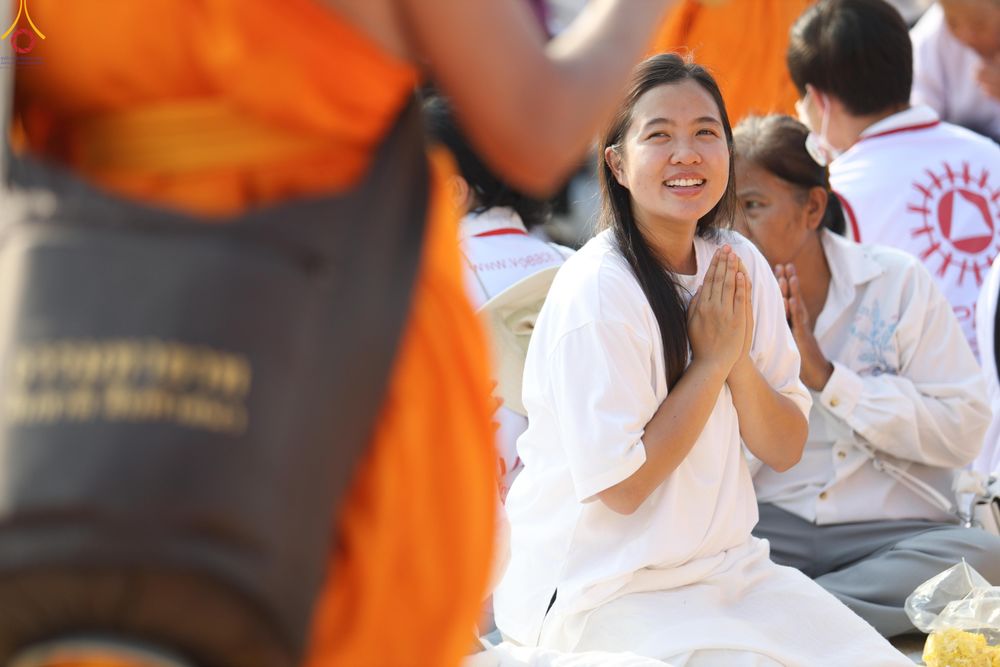 ภาพ No.299646:วันที่ 18 มกราคม พ.ศ. 2569 พิธีต้อนรับพระธรรมยาตรา (ภาพชุดที่ 2) ณ อนุสรณ์สถานลำดับที่ 5  สถานที่เผยแผ่วิชชาธรรมกายครั้งแรก อนุสรณ์สถานบางปลา วัดบางปลา อำเภอบางเลน จังหวัดนครปฐม ในโครงการธรรมยาตรา กตัญญูบูชา มหาปูชนียาจารย์ พระมงคลเทพมุนี(สด จนฺทสโร) พระ