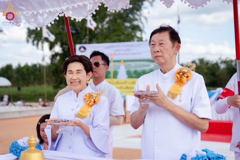ภาพ No.336954:วันเสาร์ที่ 27 มิถุนายน 2569 พิธีทอดผ้าป่า พิธีตอกเสาเข็มมงคล องค์พระเจดีย์เพื่อสันติภาพโลก ณ ธุดงคสถานลุ่มน้ำฝาง อำเภอฝาง จังหวัดเชียงใหม่