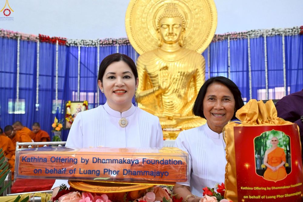 ภาพ No.263313:วันที่ 14 ตุลาคม พ.ศ. 2568 กฐินวัดถ้ำพุทธตรีรัศมี เมืองนาสิก รัฐมหาราษฎร์ ประเทศอินเดีย 