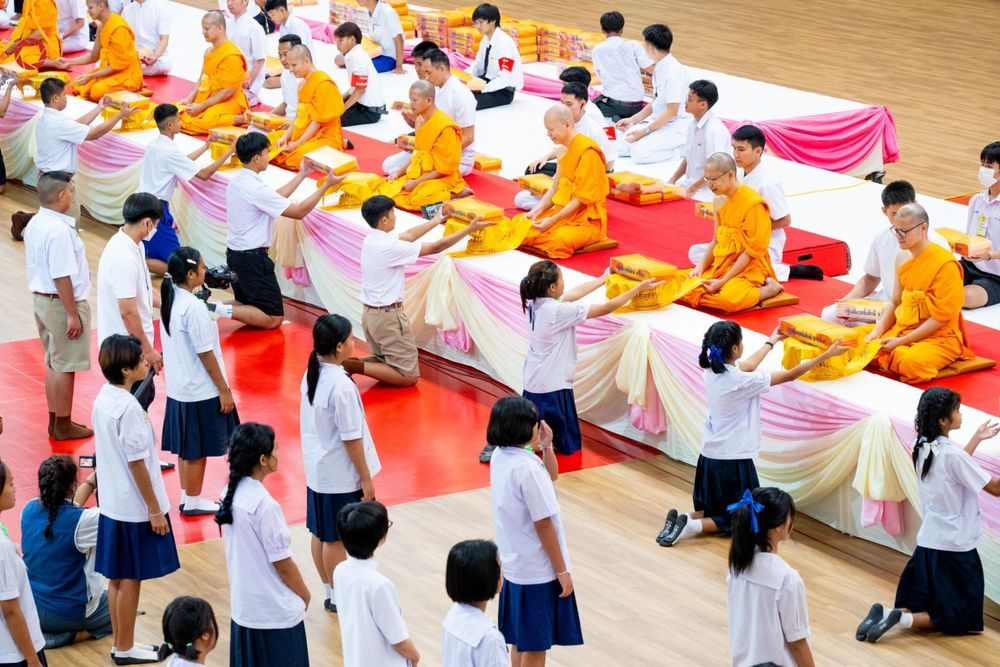 ภาพ No.152849:อบรมเชิงปฎิบัติการจัดกิจกรรมทอดกฐินสัมฤทธิ์ และพิธีมอบผ้าไตรประธานกฐินสัมฤทธิ์เด็กดี V-Star ประจำปีพุทธศักราช 2567  วันเสาร์ที่ 7 กันยายน พ.ศ.2567 ณ สภาธรรมกายสากล วัดพระธรรมกาย