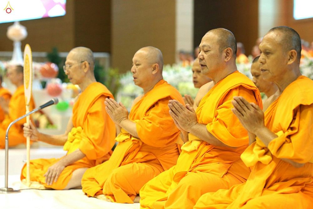 ภาพ No.26594:ประมวลภาพพิธีทอดกฐินวัดพระธรรมกาย ประจำปี พ.ศ. 2559