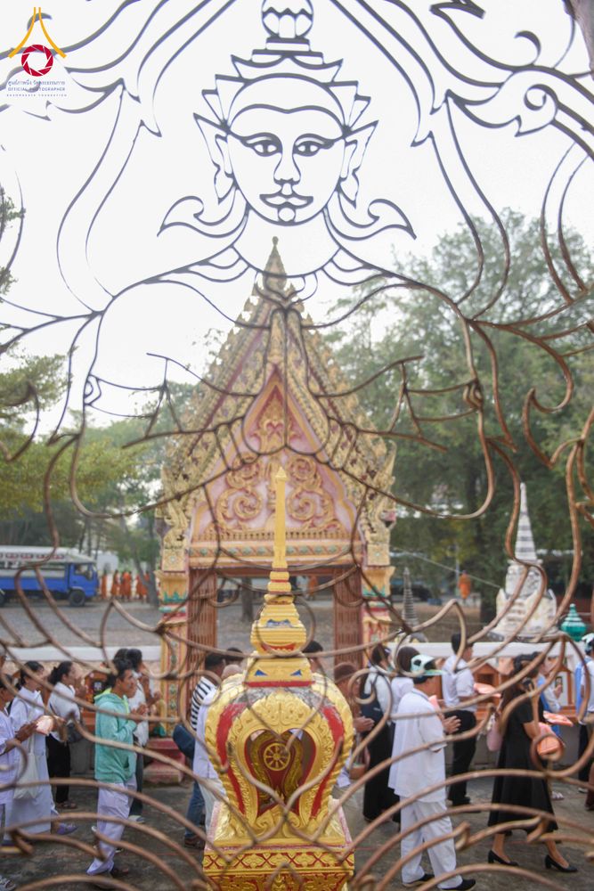 ภาพ No.298961:วันที่ 20 มกราคม พ.ศ. 2569 พิธีทอดผ้าป่าทำนุบำรุงศาสนสถาน ณ วัดใหม่นพรัตน์ ต.เนินพระปรางค์ อ.สองพี่น้อง จ.สุพรรณบุรี ในโครงการธรรมยาตรา กตัญญูบูชา มหาปูชนียาจารย์ พระมงคลเทพมุนี(สด จนฺทสโร) พระผู้ปราบมาร อนุสรณ์สถาน 7 แห่ง ปีที่ 14