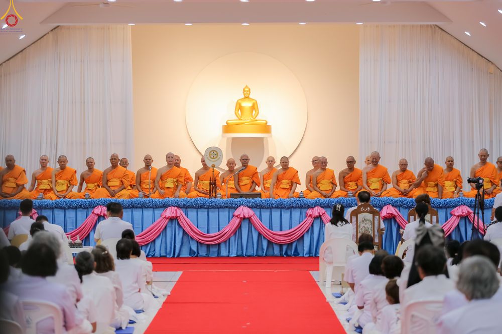 ภาพ No.339424:วันอังคารที่ 14  กรกฎาคม 2569 พิธีทอดผ้าป่าและพิธีตอกเสาเข็มมงคลต้นสุดท้าย องค์พระเจดีย์เพื่อสร้างสันติภาพโลก  ณ ธุดงคสถานพัฒนานิคม อ.พัฒนาพิคม จ.ลพบุรี