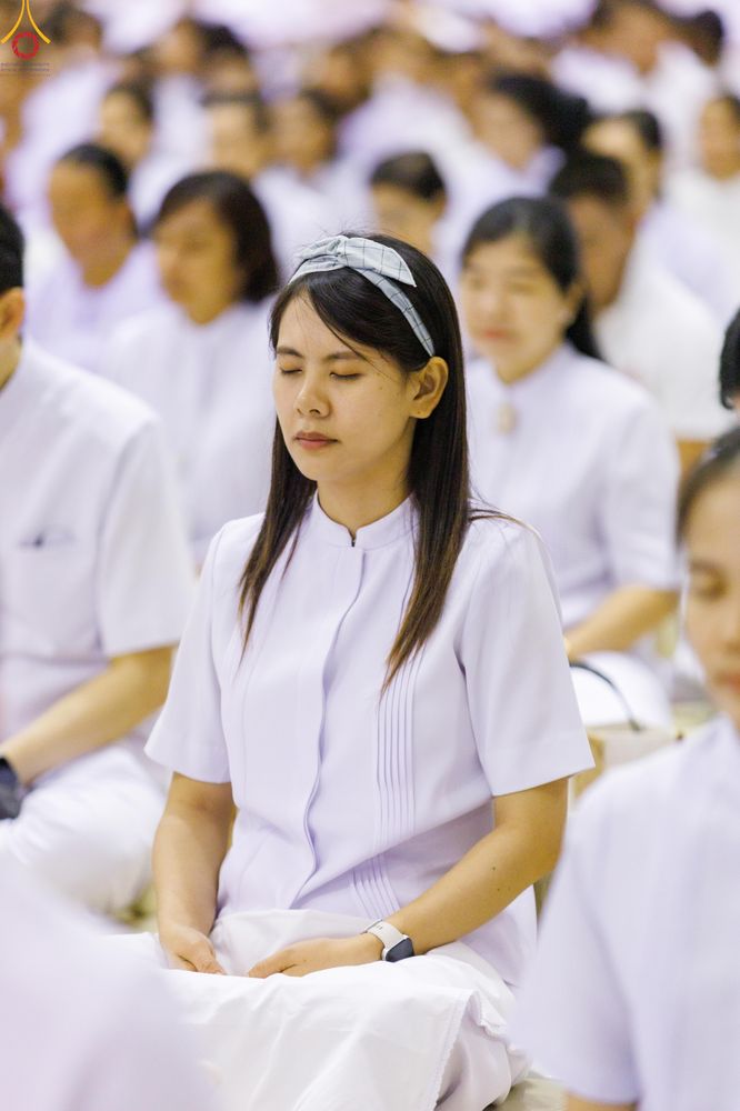 ภาพ No.337838:วันอาทิตย์ต้นเดือน 5 กรกฎาคม พ.ศ.2569 พิธีบูชาข้าวพระ ณ สภาธรรมกายสากล วัดพระธรรมกาย