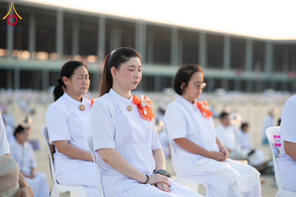 ภาพ No.312050:วันอังคารที่ 3 มีนาคม พ.ศ.2569 พิธีเวียนประทักษิณและจุดมาฆประทีป ณ ลานธรรมพระมหาธรรมกายเจดีย์ วัดพระธรรมกาย