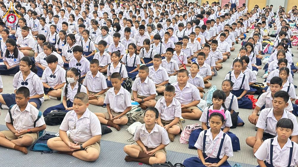 ภาพ No.282315:วันอังคารที่ 23 ธันวาคม พ.ศ.2568 รวมพลังเด็กดีวีสตาร์ 1,200 คน  ณ มหาวิทยาลัยราชภัฏยะลา จังหวัดยะลา