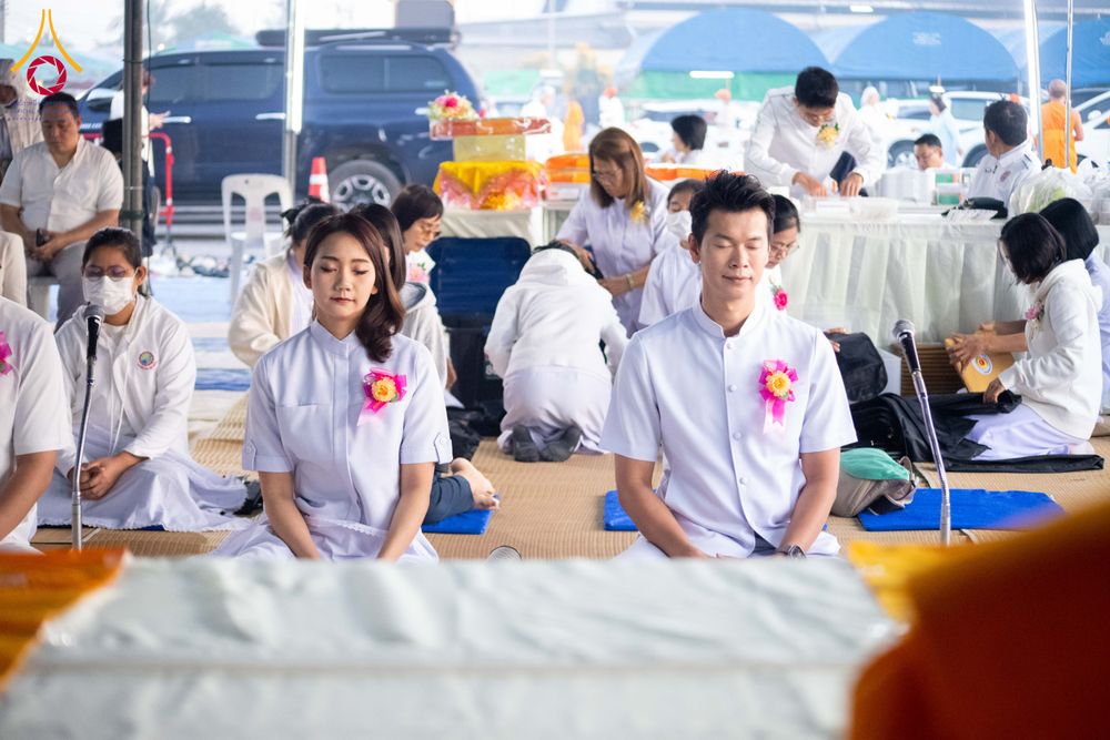 ภาพ No.291383:วันที่ 10 มกราคม พ.ศ. 2569 พิธีถวายภัตตาหารเป็นสังฆทาน แด่พระธรรมยาตรา ณ อนุสรณ์สถานคลองบางนางแท่น อ.สามพราน จ.นครปฐม ในโครงการธรรมยาตรา กตัญญูบูชา มหาปูชนียาจารย์ พระมงคลเทพมุนี(สด จนฺทสโร) พระผู้ปราบมาร อนุสรณ์สถาน 7 แห่ง ปีที่ 14