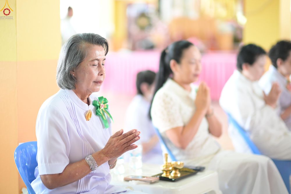 ภาพ No.291269:วันที่ 9 มกราคม พ.ศ. 2569 พิธีทอดผ้าป่าทำนุบำรุงศาสนสถาน ณ วัดนาราภิรมย์ อ.บางเลน จ.นครปฐม ในโครงการธรรมยาตรา กตัญญูบูชา มหาปูชนียาจารย์ พระมงคลเทพมุนี(สด จนฺทสโร) พระผู้ปราบมาร อนุสรณ์สถาน 7 แห่ง ปีที่ 14