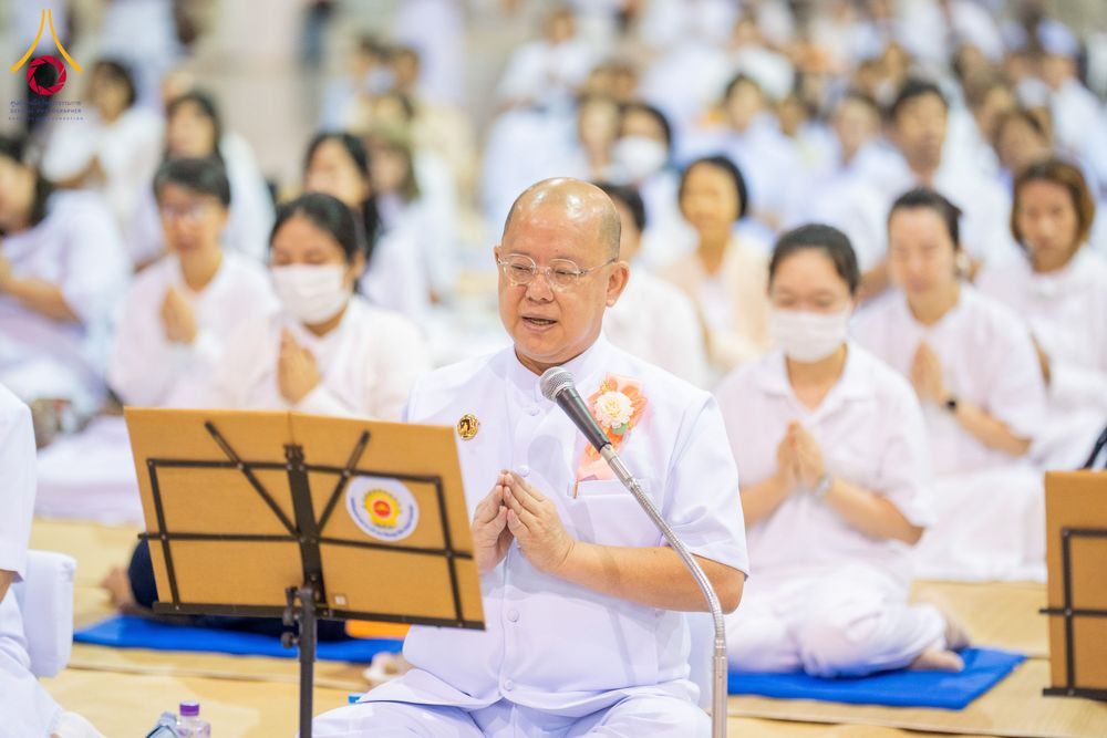 ภาพ No.279055:วันที่ 2 มกราคม พ.ศ.2569 พิธีถวายภัตตาหารเป็นสังฆทาน แด่พระธรรมยาตรา ณ วัดพระธรรมกาย ปทุมธานี ในโครงการธรรมยาตรา กตัญญูบูชา มหาปูชนียาจารย์ พระมงคลเทพมุนี(สด จนฺทสโร) พระผู้ปราบมาร อนุสรณ์สถาน 7 แห่ง ปีที่ 14