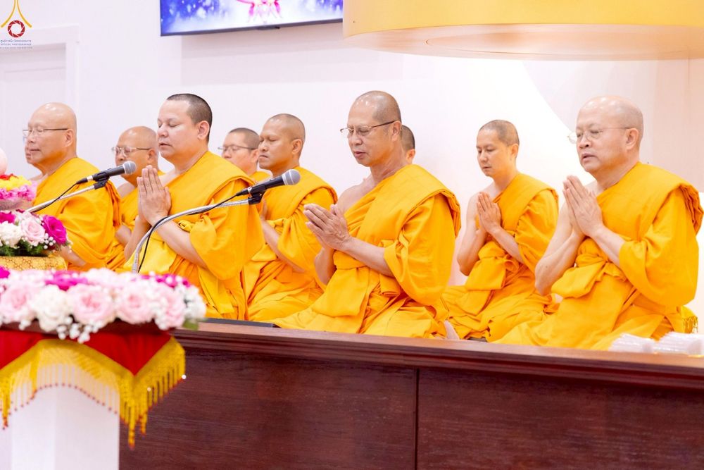 ภาพ No.234778:วันอาทิตย์ที่ 20 กรกฎาคม  พ.ศ.2568 พิธีทอดผ้าป่าภาคพื้นอเมริกา พิธีเจริญพระพุทธมนต์ ฉลองอาคารแก้วธรรมชัยรัตนอนันต์ วัดพระธรรมกายเทนเนสซี ประเทศสหรัฐอเมริกา