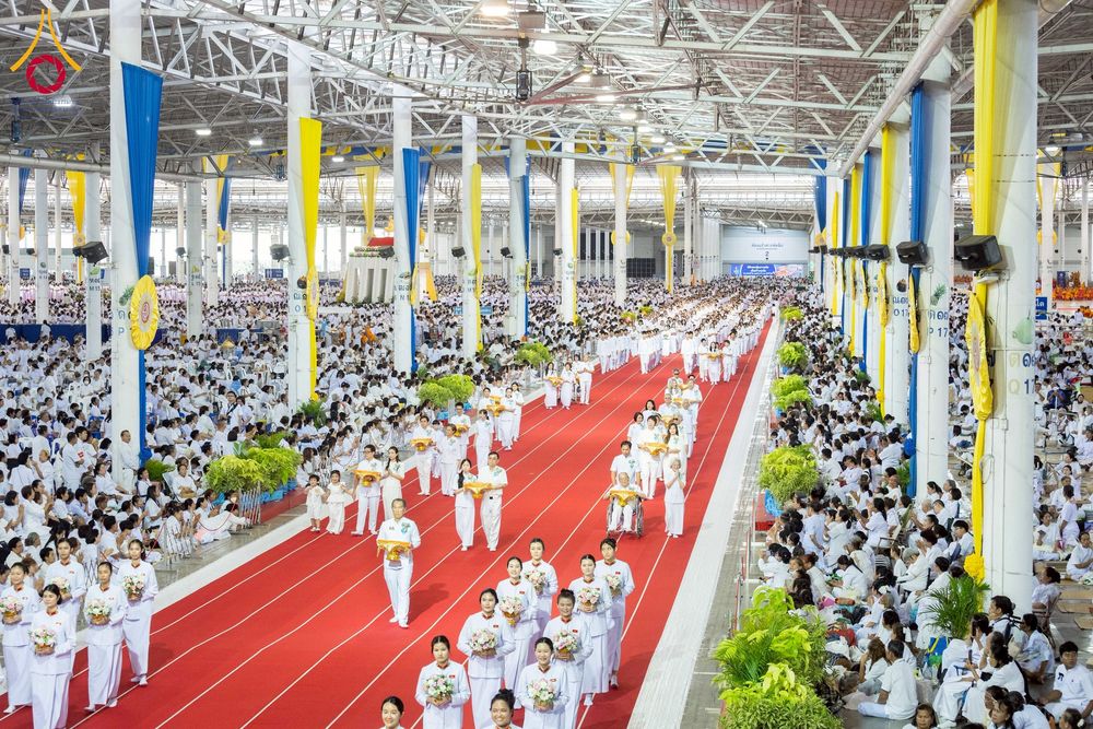 ภาพ No.264603:วันอาทิตย์ที่ 2 พฤศจิกายน พ.ศ. 2568 พิธีทอดกฐินสามัคคี ณ สภาธรรมกายสากล วัดพระธรรมกาย