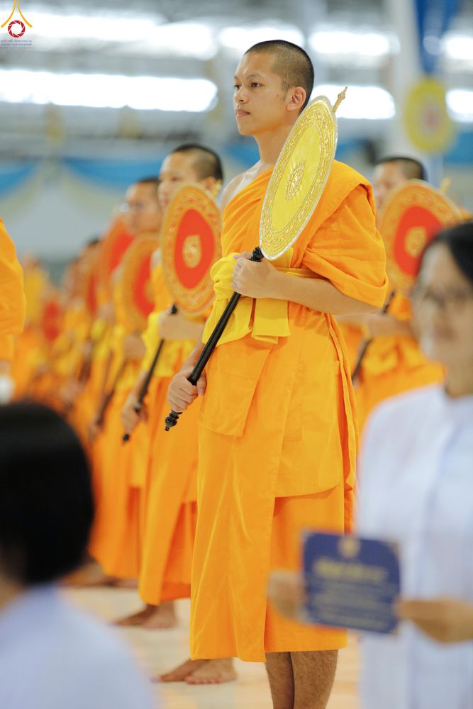 ภาพ No.339060:วันอาทิตย์ที่ 12 กรกฎาคม พ.ศ.2569 พิธีมุทิตาผู้สอบได้เปรียญธรรม ประโยค 1-2 ถึง ป.ธ.9 และ บ.ศ.1-2 ถึง บ.ศ.6 สำนักศาสนศึกษาวัดพระธรรมกาย ประจำปี 2569, พิธีมอบตราตั้งแต่งตั้งอาจารย์ใหญ่ สำนักศาสนศึกษาวัดพระธรรมกาย