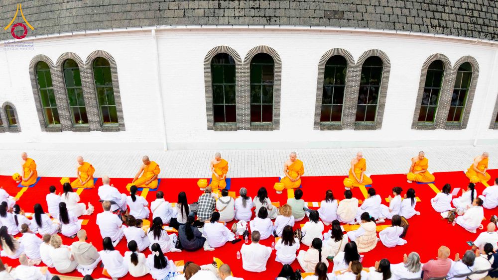 ภาพ No.336808:วันที่ 14 มิถุนายน พ.ศ. 2569 พิธีอุปสมบทธรรมทายาท นานาชาติยุโรปรุ่นที่ 11 เบลเยียม