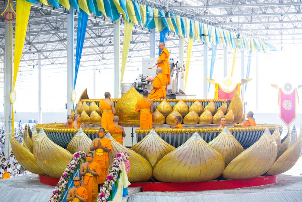ภาพ No.77503:พิธีหล่อพระบรมพุทธเจ้า วัน อาทิตย์ที่ 12 มีนาคม พ.ศ. 2566 ณ วัดพระธรรมกาย จ.ปทุมธานี
