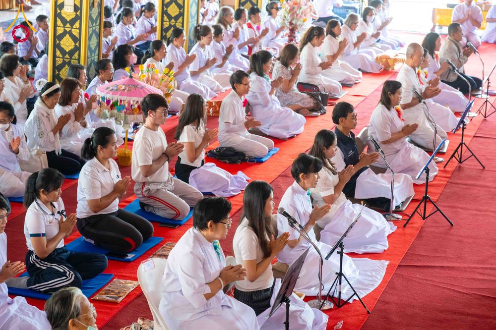 ภาพ No.304848:วันที่ 28 มกราคม พ.ศ. 2569 พิธีทอดผ้าป่าทำนุบำรุงศาสนสถาน ณ วัดบ่อทอง ต.คูขวาง อ.ลาดหลุมแก้ว จ.ปทุมธานี ในโครงการธรรมยาตรา กตัญญูบูชา มหาปูชนียาจารย์ พระมงคลเทพมุนี(สด จนฺทสโร) พระผู้ปราบมาร อนุสรณ์สถาน 7 แห่ง ปีที่ 14