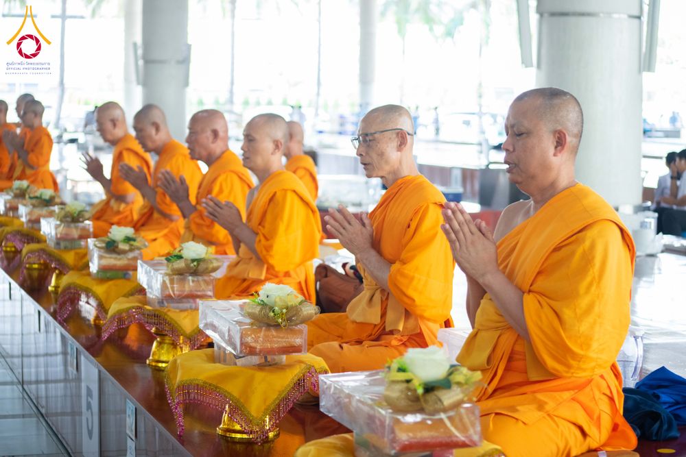 ภาพ No.315412:วันที่ 20 มีนาคม พ.ศ. 2569 พิธีเจริญพระพุทธมนต์ เนื่องในวาระอายุวัฒนมงคล 75 ปี พระเดชพระคุณพระภาวนาธรรมวิเทศ วิ. (ภูเบศ ฌานาภิญโญ) ผู้ช่วยเจ้าอาวาสวัดพระธรรมกาย และเจ้าอาวาสวัดพระธรรมกายเบเนลักซ์ ประเทศเบลเยียม  ณ หอฉันคุณยายอาจารย์ฯ วัดพระธรรมกาย