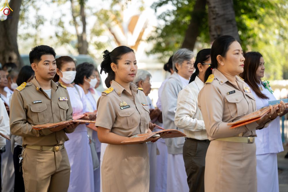 ภาพ No.293184:วันที่ 12 มกราคม พ.ศ. 2569 พิธีทอดผ้าป่าทำนุบำรุงศาสนสถาน ณ วัดไผ่โรงวัว ต.บางตาเถร อ.สองพี่น้อง จ.สุพรรณบุรี ในโครงการธรรมยาตรา กตัญญูบูชา มหาปูชนียาจารย์ พระมงคลเทพมุนี(สด จนฺทสโร) พระผู้ปราบมาร อนุสรณ์สถาน 7 แห่ง ปีที่ 14